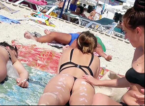 Super-sexy G-string  Mummies